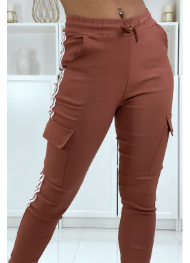 Jegging cognac à bandes blanches et poches - 1