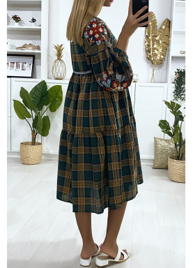 Robe verte motif écossais avec broderie - 5