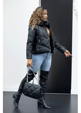 Doudoune noire simili cuir à fermeture éclair noir et argent capuche et lacets au niveau du col - 5